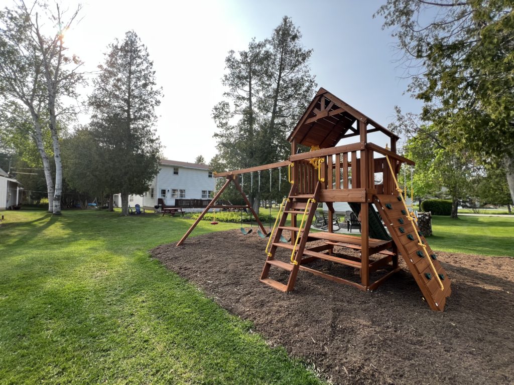 This image portrays One Bedroom by Ephraim Village Cottages.