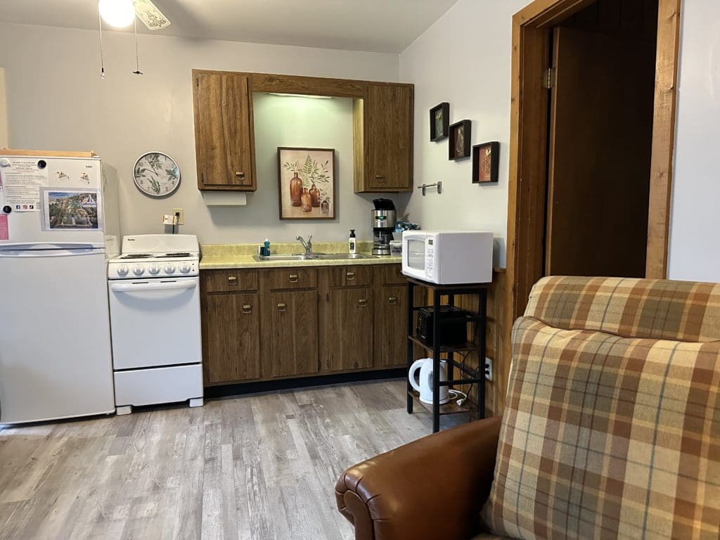 This image portrays One Bedroom by Ephraim Village Cottages.