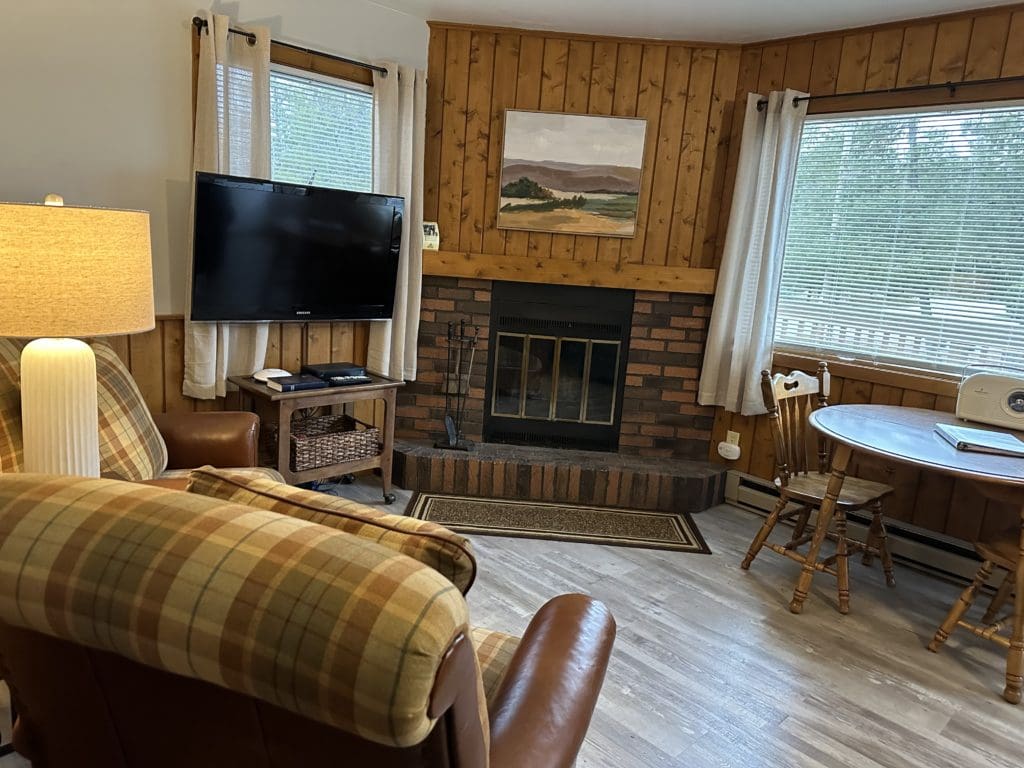 This image portrays One Bedroom by Ephraim Village Cottages.