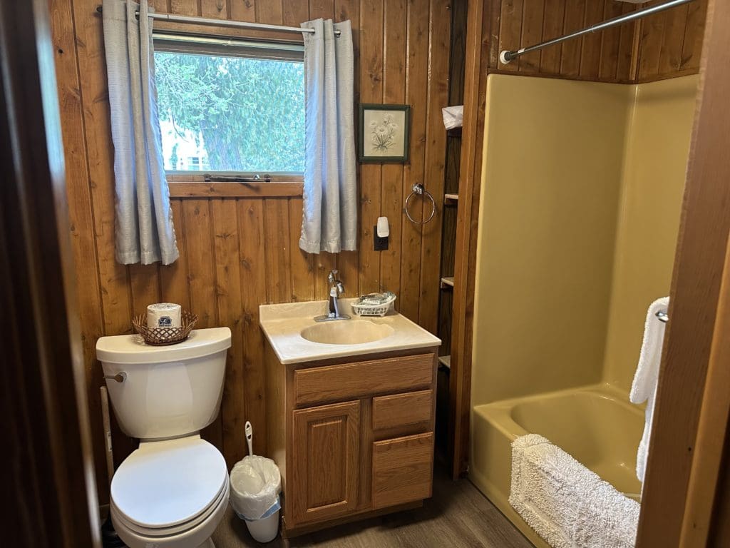 This image portrays One Bedroom by Ephraim Village Cottages.