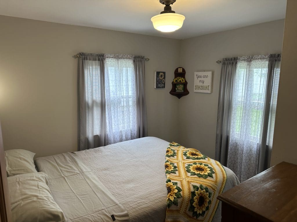 This image portrays One Bedroom by Ephraim Village Cottages.