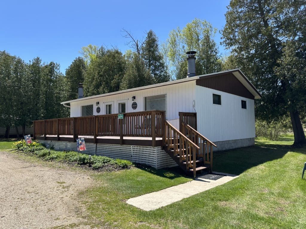 This image portrays Rates by Ephraim Village Cottages.