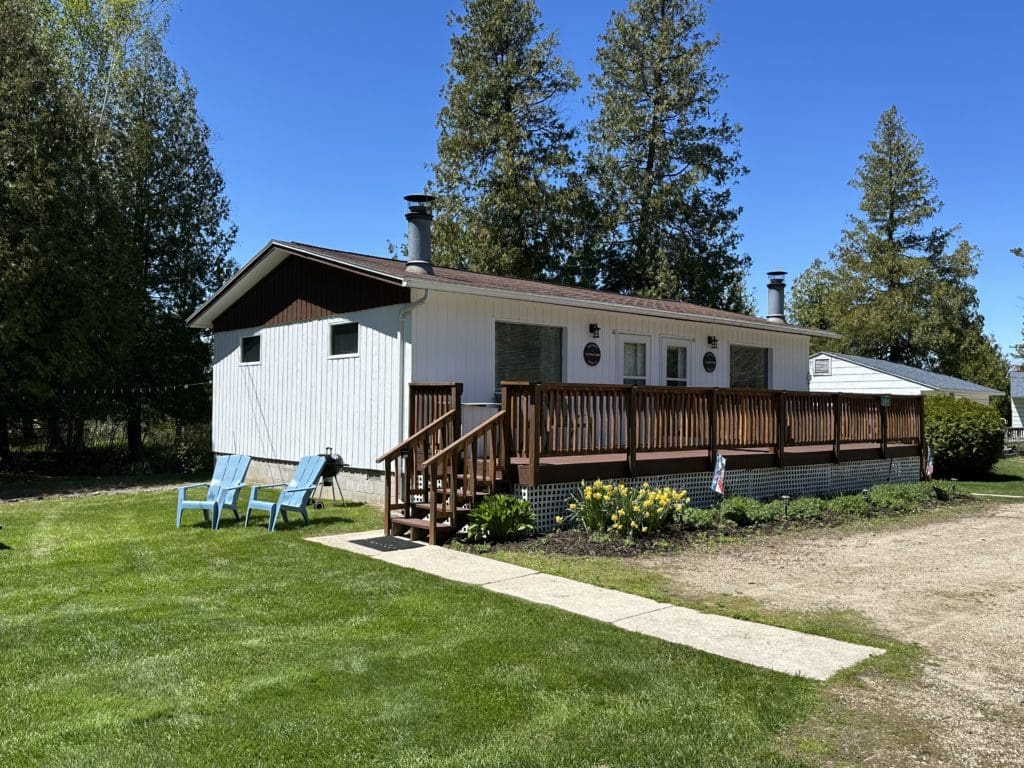 This image portrays One Bedroom by Ephraim Village Cottages.
