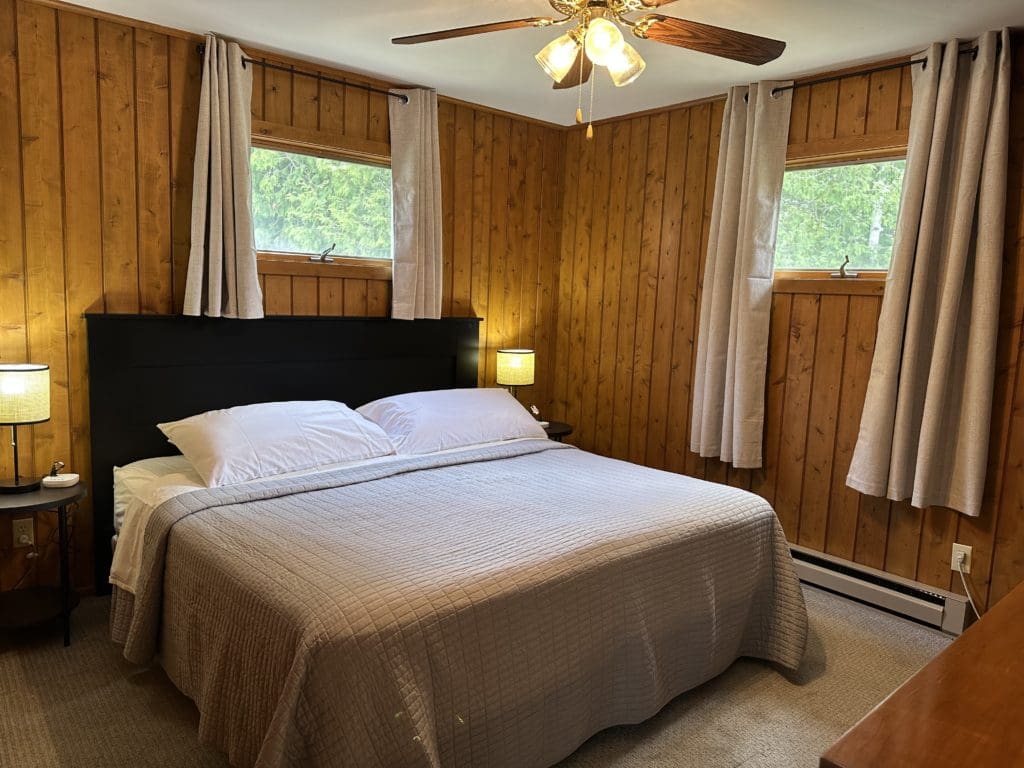 This image portrays One Bedroom by Ephraim Village Cottages.