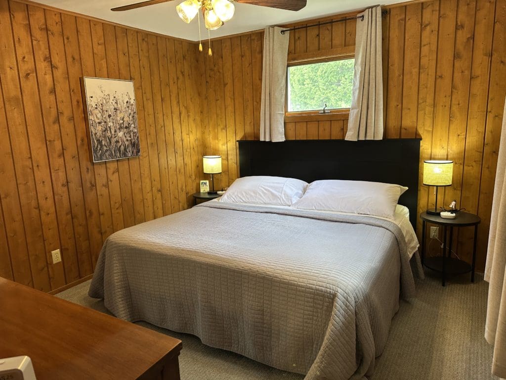 This image portrays One Bedroom by Ephraim Village Cottages.