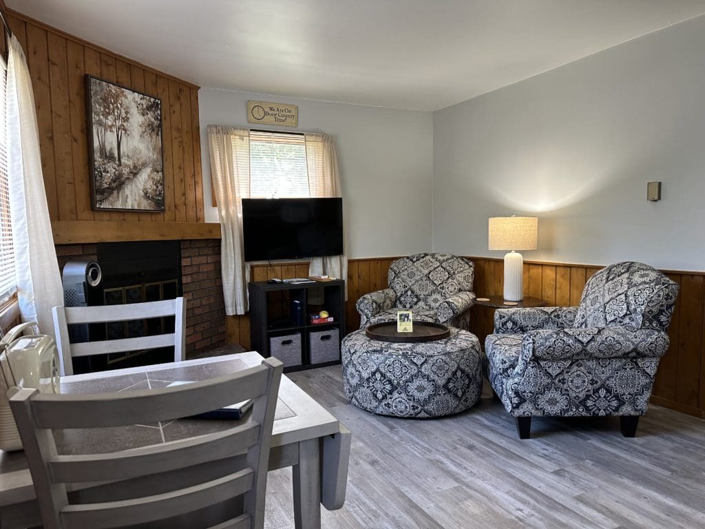 This image portrays One Bedroom by Ephraim Village Cottages.