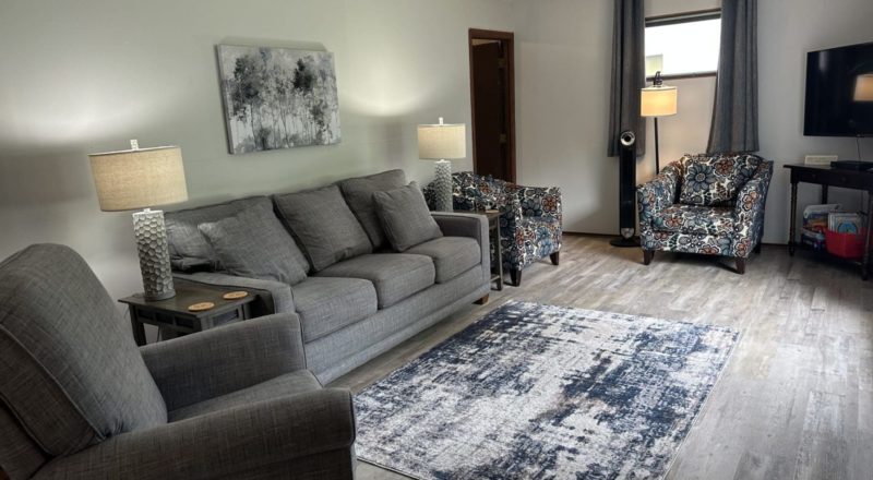 25LivRoom1a