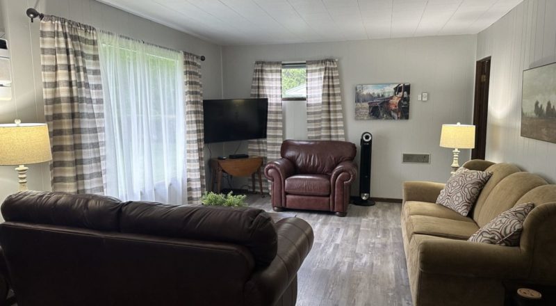 25LivRoom5